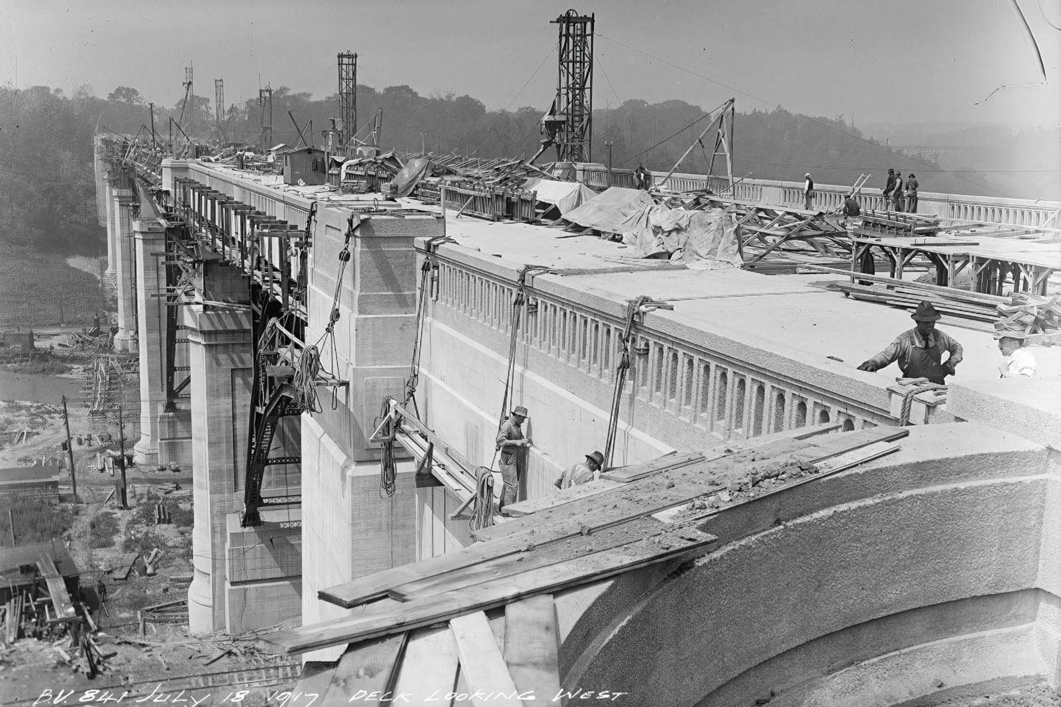 Bloor viaduct under construction